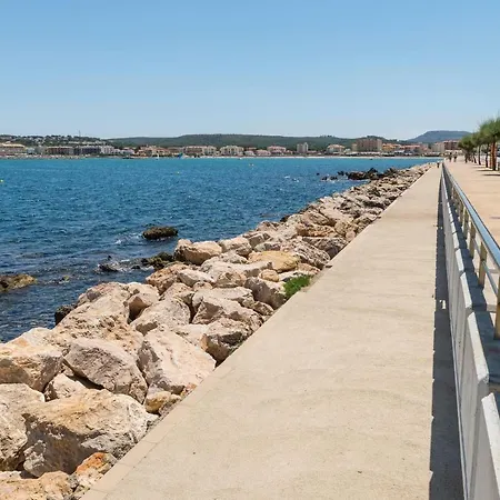 Reina * L'Escala